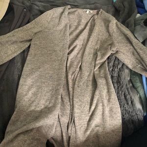 Open cardigan perfect for fall